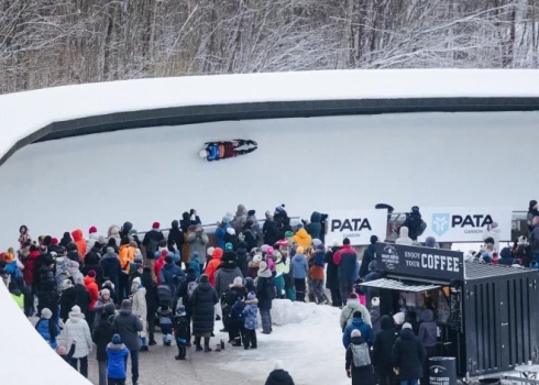 Siguldā ik gadu turpinās uzņemt kamaniņu sporta sacensības.