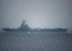 Karam Tuvajos Austrumos saasinoties, Francija nosūta vēl vienu kuģi uz Vidusjūru