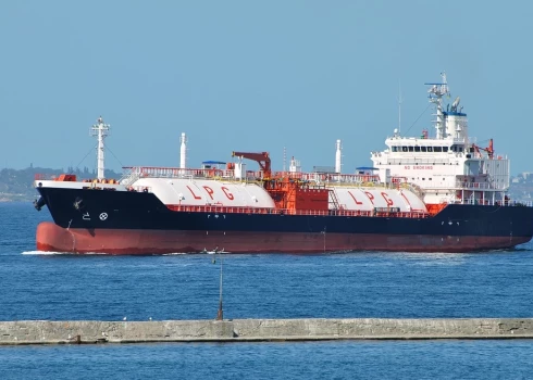 LPG перевозят на таких судах.