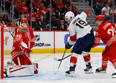 "Panthers" izbraukumā ar 3:1 (1:0, 0:1, 2:0) pieveica Detroitas "Red Wings".