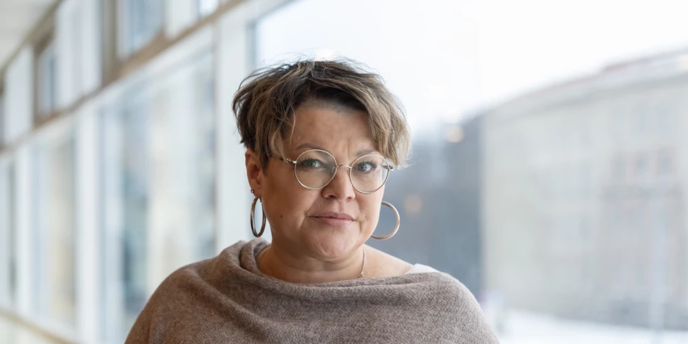 Žurnāliste Inese Supe norāda, ka mācās sevi vairāk iemīlēt.