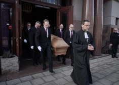 FOTO: atvadās no mūziķa, diriģenta un pedagoga Imanta Jāņa Rešņa