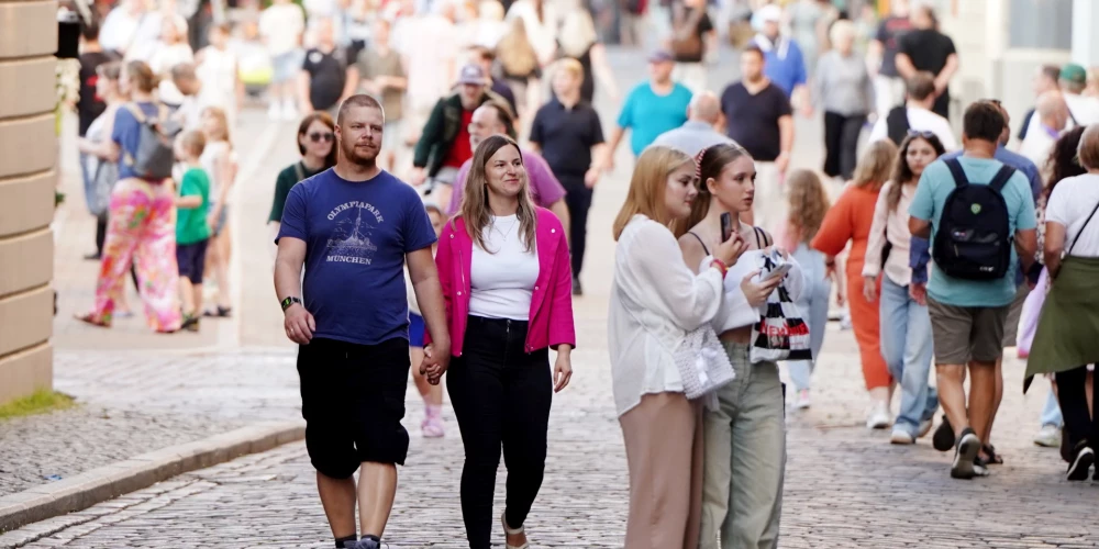 Latvijā visblīvāk apdzīvotās vietas pirms gada bija Rīga, Ogre un Rēzekne. 