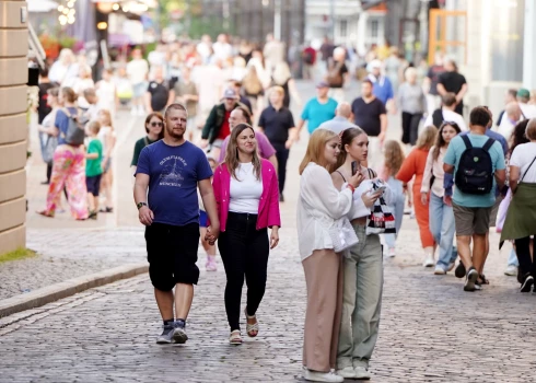 Latvijā visblīvāk apdzīvotās vietas pirms gada bija Rīga, Ogre un Rēzekne. 