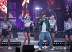 FOTO: Lauris Reiniks VEF Kultūras pilī “norauj jumtu” un iestartē Latvijas koncerttūri