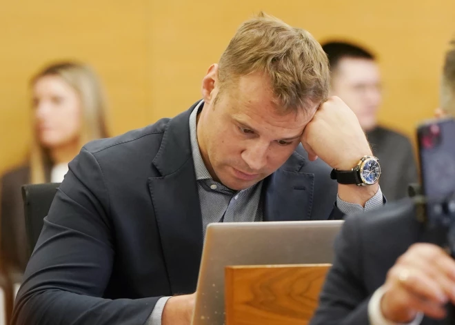 Mairis Briedis nav apmeklējis gandrīz pusi Rīgas domes sēžu