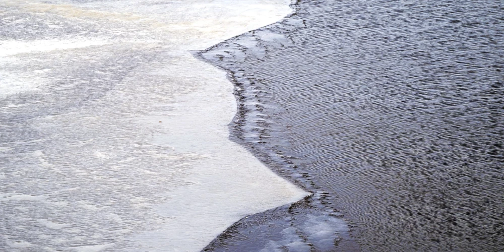 Sāk paaugstināties ūdens līmenis Daugavā.