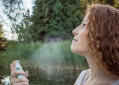 Skaistuma eliksīrs, ko laiks nav spējis aizstāt – kāpēc ķīmiķe iesaka atgriezties pie ziedūdeņiem?