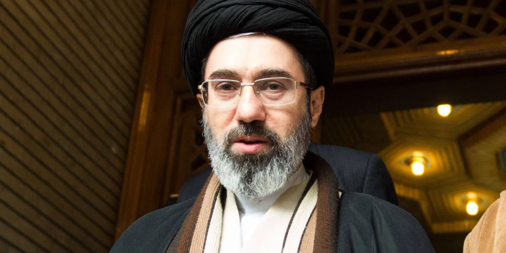 Par jauno Irānas līderi iecelts 56 gadus vecais Modžtaba Hameneji.