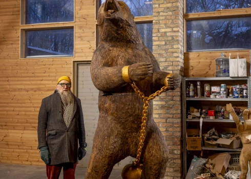 Aigars Bikše Venēcijā eksponēs “Zvēra savaldīšanu ar sirdi”.