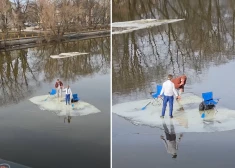 ВИДЕО: в Тарту двое безрассудных мужчин отправились в "плавание" по реке на льдине
