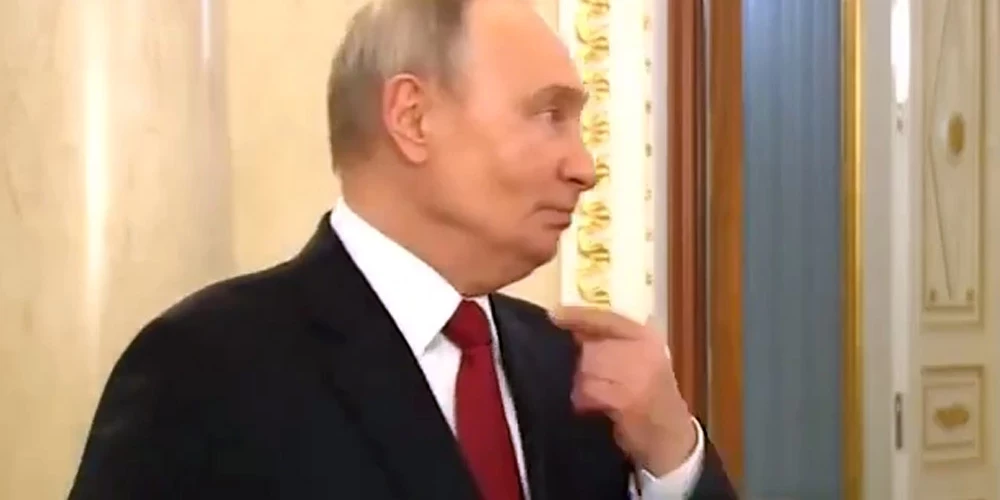 Kremļa preses dienesta publicētais dīvainais Putina video ir mēģinājums palielināt interesi par diktatoru, kurš zaudē popularitāti.