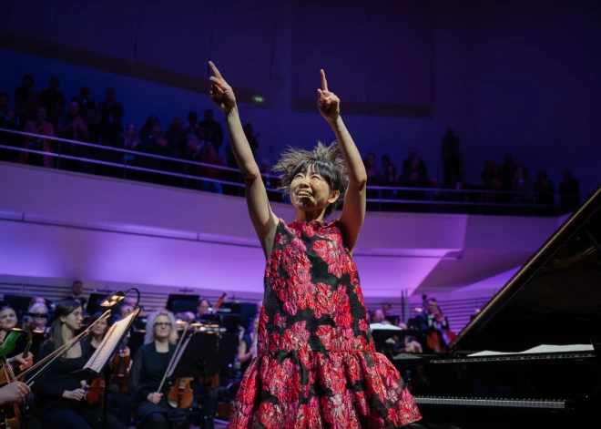 ФОТО: яркие выходные фестиваля звезд - публику восхитили концерты Хироми и Рейниса Зариньша