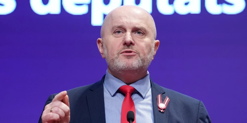 Эдмунд Зивтиньш считает, что самая большая проблема Латвии — нынешнее правительство.