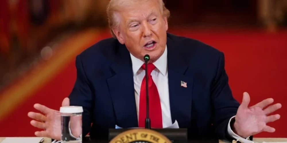 ASV prezidents Donalds Tramps izdara spiedienu uz Eiropu, lai palielinātu recepšu medikamentu cenas.