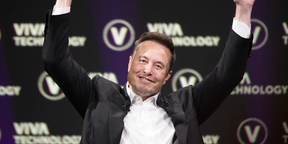 Pasaulē bagātākais cilvēks otro gadu pēc kārtas ir Īlons Masks.