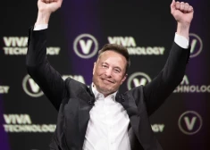 Īlons Masks saglabā pirmo vietu “Forbes” pasaules bagātāko cilvēku sarakstā