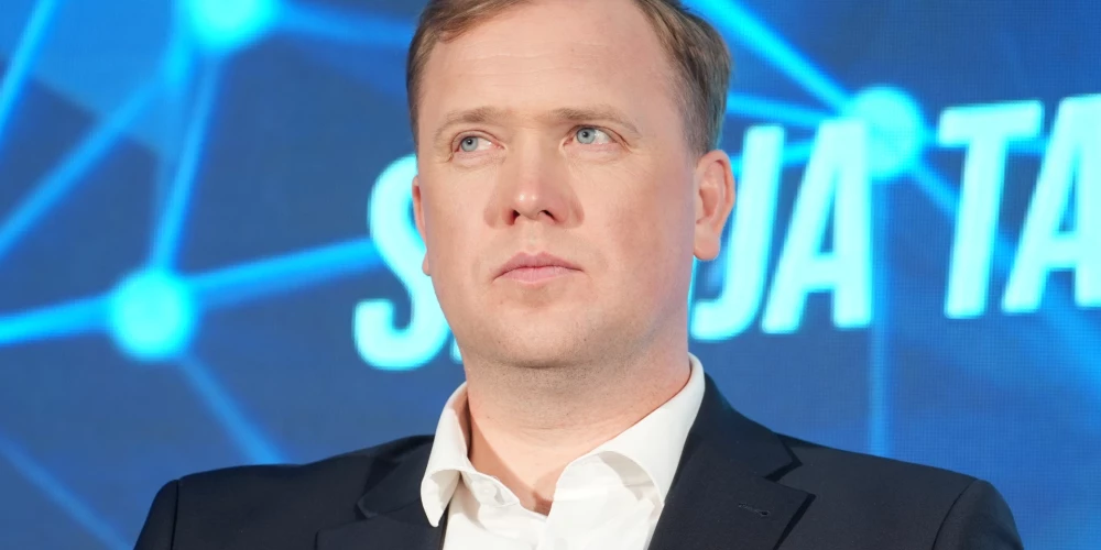 Министр экономики Виктор Валайнис.