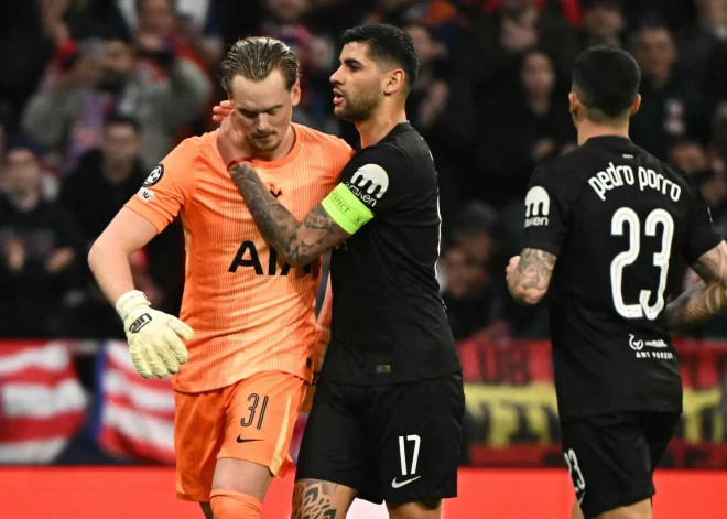 "Hotspur" jau 17. minūtē maina vārtsargu sakāvē pret "Atletico", "Bayern" izrēķinās ar "Atalanta", "Barcelona" izrauj neizšķirtu Ņūkāslā UEFA Čempionu līgas astotdaļfinālā