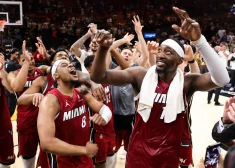 43 soda metieni un citi paņēmieni. Bams Adebajo pretrunīgā veidā ieraksta savu vārdu NBA vēsturē