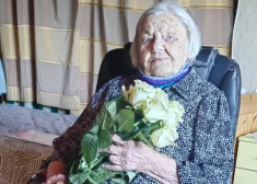 Cēsiniece Austra Lucija Kalniņa nosvinējusi 100 gadu jubileju