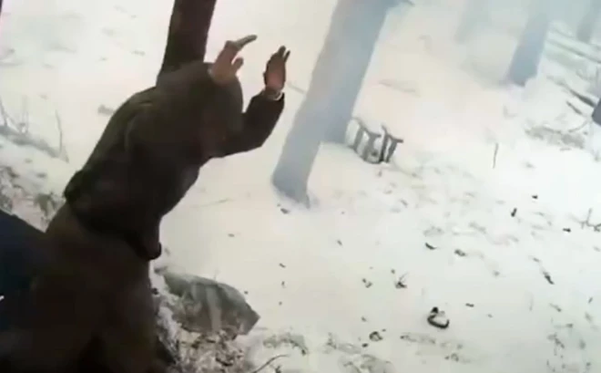 Ukrainas bruņoto spēku 8. Speciālo operāciju pulka karavīri sagūstīja septiņus Krievijas okupācijas armijas karavīrus. 