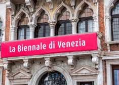 Инициатива Латвии: 22 страны требуют отстранить Россию от участия в Венецианской биеннале искусств