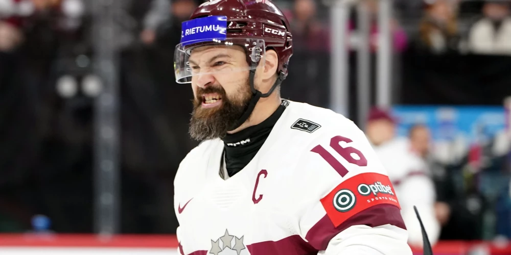 Latvijas vīriešu hokeja izlases kapteinis Kaspars Daugaviņš.