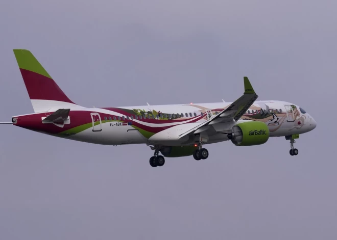 Degvielas cenu svārstības pagaidām neietekmēs “airBaltic” biļešu cenas