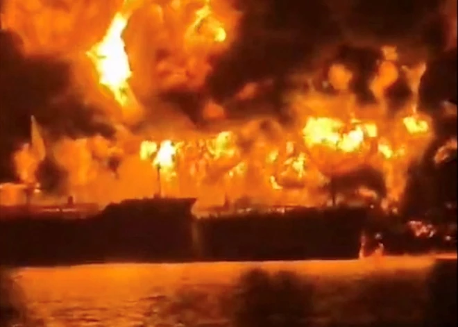 Irāna uzbrūk naftas tankkuģiem un degvielas tvertnēm; tikmēr naftas cenas pasaulē strauji kāpj