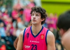 "Rīgas zeļļi" ar varenu ceturto ceturtdaļu sasniedz ENBL ceturtdaļfinālu, kur pretī stāsies čempioni