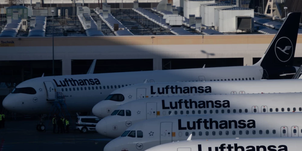 Vācijas aviokompānijas "Lufthansa" piloti ceturtdien sākuši divu dienu streiku.