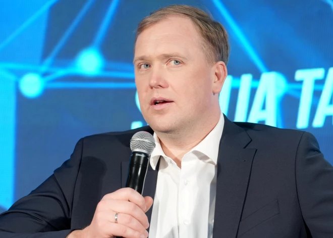 Latvija varētu tirgū laist līdz 40 000 tonnu naftas rezervju, saka Viktors Valainis