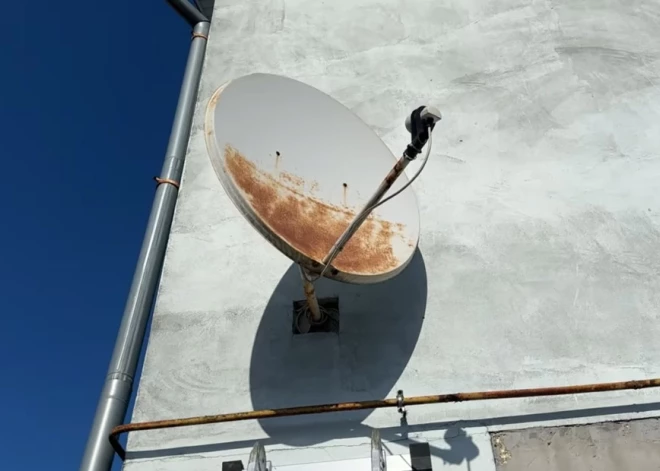 Sabojājies Krievijas propagandas satelīts, un sankcijas liedz to salabot