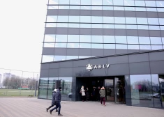 Latvija slēgs līgumu ar Luksemburgu, lai saņemtu pusi no tur konfiscētās likvidējamās "ABLV Bank" naudas