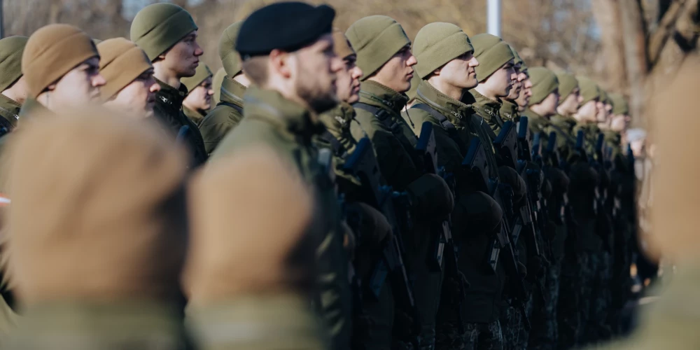 Jauniešu lielās intereses dēļ izsludina papildu pieteikšanos šī gada valsts aizsardzības dienesta jūlija iesaukumam.