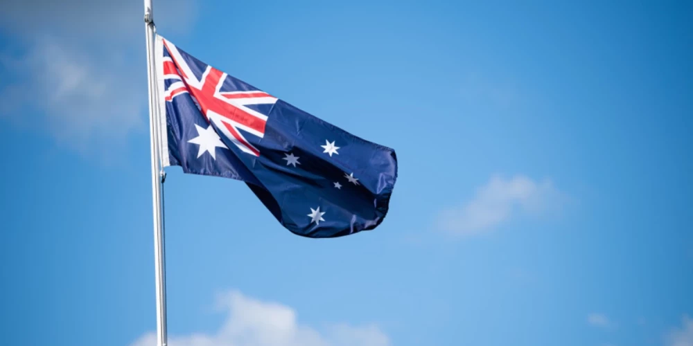 Austrālija atsauc amatpersonas no Izraēlas un AAE. 