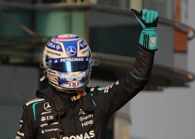 F-1 Ķīnas "Grand Prix" sprintu no pirmajām starta vietām sāks "Mercedes" piloti