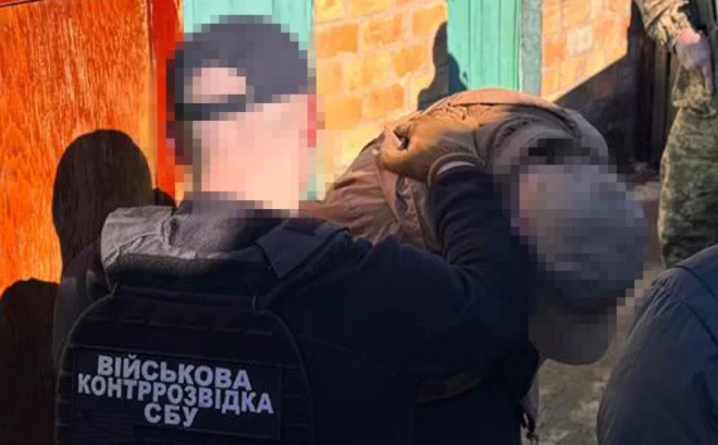 Speciālās operācijas pēdējā posmā aģents tika aizturēts garnizona teritorijā. Viņa viedtālrunis, ko viņš izmantoja saziņai ar okupantiem, tika konfiscēts.