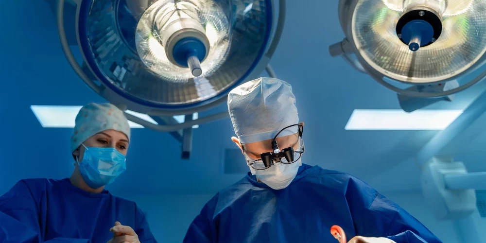 Врачи объяснили, какая подготовка перед операцией помогает снизить риск осложнений.