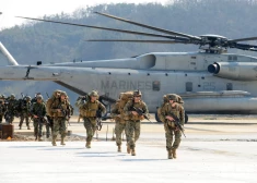 ASV devušas pavēli nosūtīt uz Tuvajiem Austrumiem 2200 karavīru lielu kājnieku vienību, ziņo amatpersonas