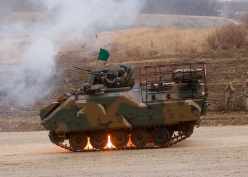 Dienvidkorejas un ASV kopīgās militārās mācības "Freedom Shield".