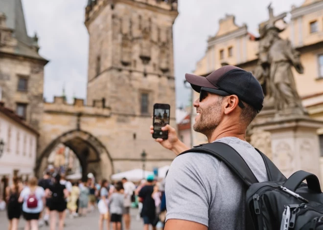 Trešdaļa iedzīvotāju šogad plāno iztērēt vairāk nekā 1000 eiro izklaidei un ceļojumiem