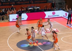 Latvijas basketbolistes Eiropas čempionāta kvalifikācijas mačā viesos uzvar Nīderlandi