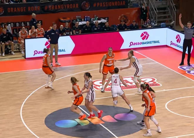 Latvijas basketbolistes Eiropas čempionāta kvalifikācijas mačā viesos uzvar Nīderlandi