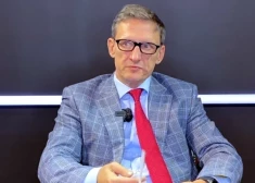 Лиепниекс оценил наши "успехи" во внешней политике: Латвия не сидит ни за одним важным столом переговоров