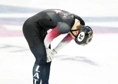 Šorttrekists Bērziņš pasaules čempionātā krīt un zaudē cerības uz finālu