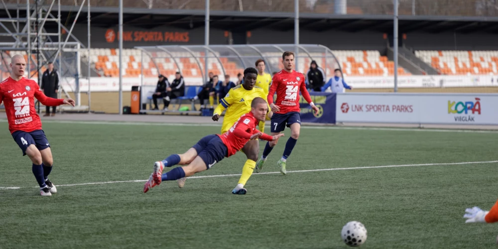 "Super Nova" un "Jelgavas" komandas sadalīja punktus (foto: SK Super Nova)