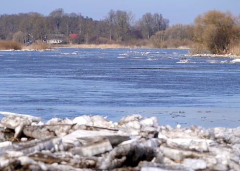 Lielākajā daļā Latvijas upju izgājis ledus.
