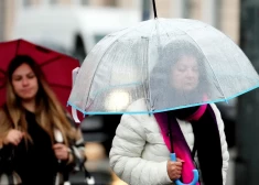 Понедельник в Латвии: кому достанется солнце, а кому - серая морось